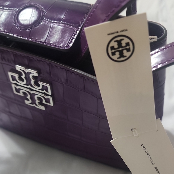 Tory Burch Purple Croc-Embossed Shoulder Bag - Picture 2 of 5